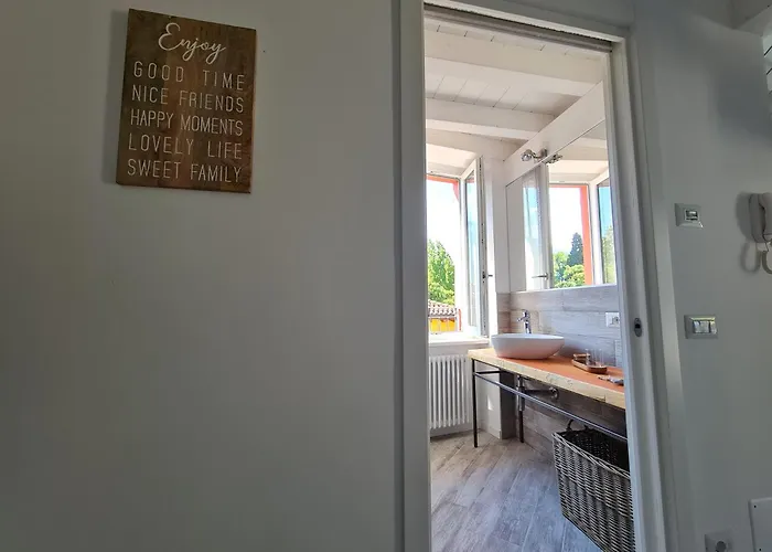 דירה Corte Sant'andrea - Near בלאג'יו