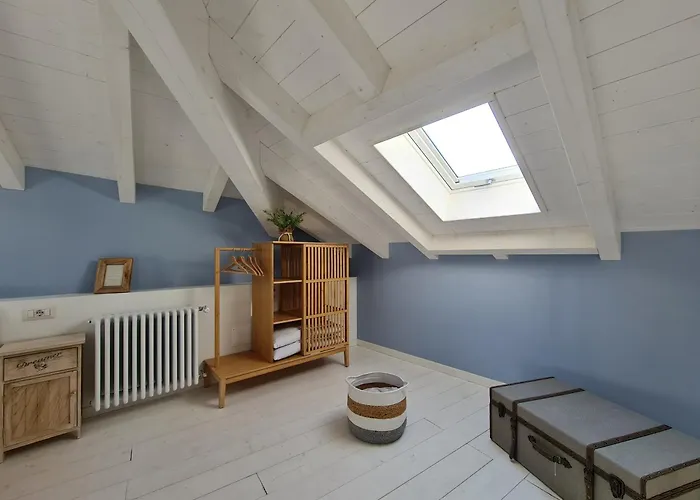 Corte Sant'andrea - Near דירה *