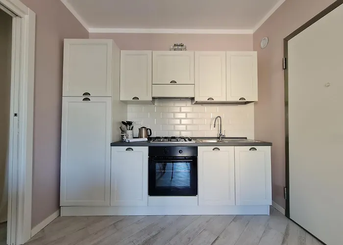 Corte Sant'andrea - Near דירה